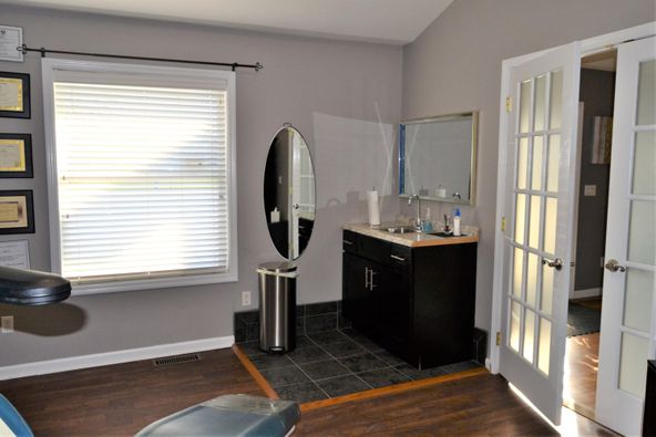 129 Walker Hill St, Crossville, TN 38555